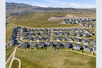 1318 W Wasatch Dr S, Saratoga Springs, UT 84045 - Photo 55