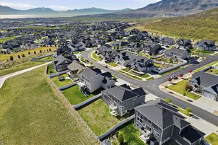 1318 W Wasatch Dr S, Saratoga Springs, UT 84045 - Photo 37