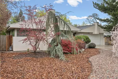 5750 Glenbrook Dr, Holladay, UT 84121 - Photo 3