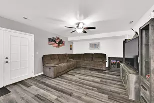 5414 S 3400 W, Roy, UT 84067 - Photo 17