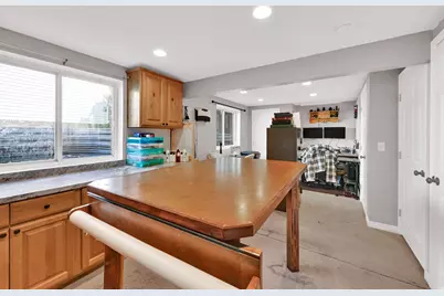 5414 S 3400 W, Roy, UT 84067 - Photo 25