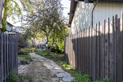 4676 S Woodduck Ln E, Millcreek, UT 84117 - Photo 29