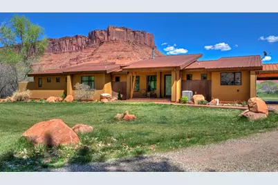 425 Amber Ln, Castle Valley, UT 84532 - Photo 23