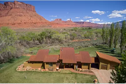 425 Amber Ln, Castle Valley, UT 84532 - Photo 25