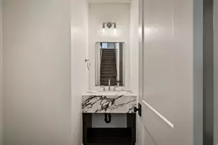 443 W 400 N, Salt Lake City, UT 84103 - Photo 19