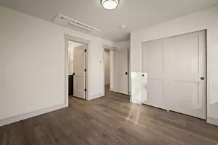 443 W 400 N, Salt Lake City, UT 84103 - Photo 17