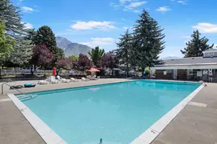 2219 E Carriage Ln S, Holladay, UT 84117 - Photo 3