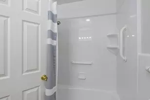 2219 E Carriage Ln S, Holladay, UT 84117 - Photo 21