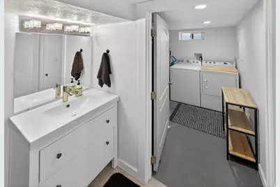 4375 W 5135 S, Kearns, UT 84118 - Photo 35