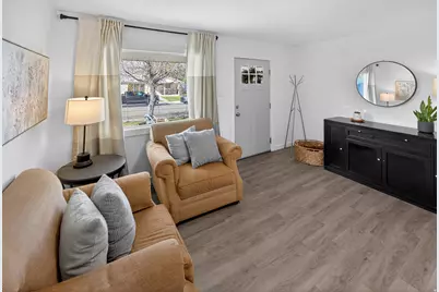 4375 W 5135 S, Kearns, UT 84118 - Photo 9