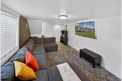 4375 W 5135 S, Kearns, UT 84118 - Photo 31