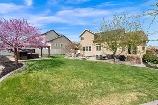 313 W Birch Dr, Saratoga Springs, UT 84045 - Photo 41