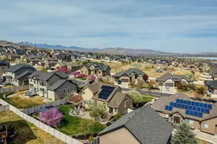 313 W Birch Dr, Saratoga Springs, UT 84045 - Photo 47