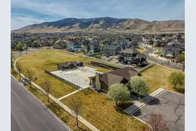 313 W Birch Dr, Saratoga Springs, UT 84045 - Photo 55