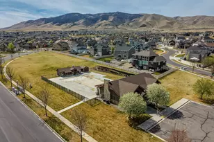 313 W Birch Dr, Saratoga Springs, UT 84045 - Photo 55