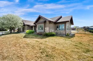 313 W Birch Dr, Saratoga Springs, UT 84045 - Photo 67