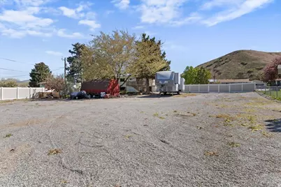 928 Southwest Dr, Tooele, UT 84074 - Photo 5