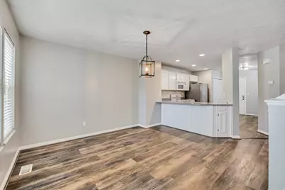 185 N 50 W, Centerville, UT 84014 - Photo 5