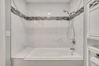 185 N 50 W, Centerville, UT 84014 - Photo 17