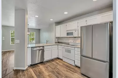 185 N 50 W, Centerville, UT 84014 - Photo 7