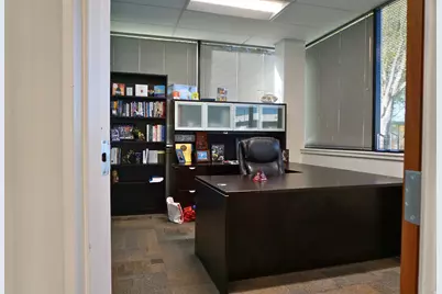 392 E Winchester St, Murray, UT 84107 - Photo 9