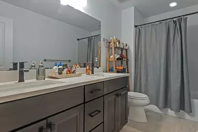 11694 S Engelmann Dr, Draper, UT 84020 - Photo 29