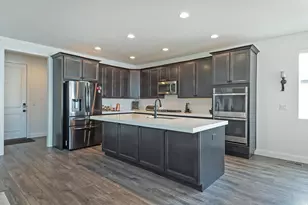 11694 S Engelmann Dr, Draper, UT 84020 - Photo 17