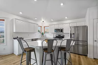 4212 N Majors St E, Eagle Mountain, UT 84005 - Photo 3
