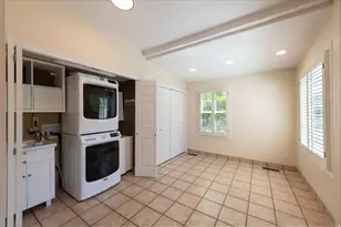 1040 E 1st Ave, Salt Lake City, UT 84103 - Photo 17