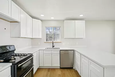 403 E 850 N, Springville, UT 84663 - Photo 11