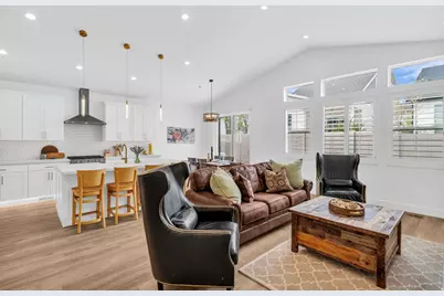 9178 S Renoir Ln, Cottonwood Heights, UT 84093 - Photo 9