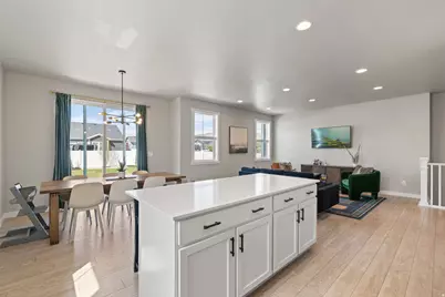 3640 W Safflower Dr, Lehi, UT 84048 - Photo 11