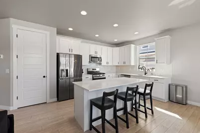 3640 W Safflower Dr, Lehi, UT 84048 - Photo 7