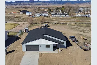 372 S Maple Dr, Salina, UT 84654 - Photo 1