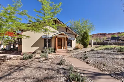 125 E 200 N, Moab, UT 84532 - Photo 29