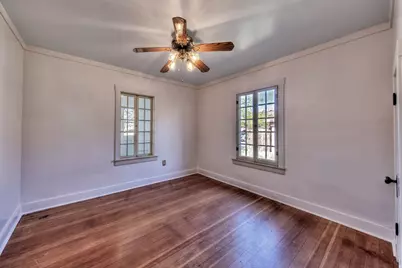 125 E 200 N, Moab, UT 84532 - Photo 21