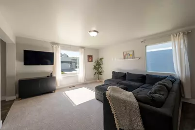 15120 S Battle Dr W, Bluffdale, UT 84065 - Photo 7