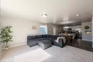 15120 S Battle Dr W, Bluffdale, UT 84065 - Photo 9