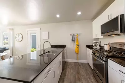 15120 S Battle Dr W, Bluffdale, UT 84065 - Photo 3