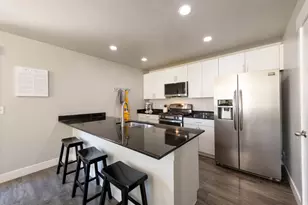 15120 S Battle Dr W, Bluffdale, UT 84065 - Photo 7