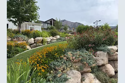 1130 W Fawn Dr N, Pleasant View, UT 84414 - Photo 3