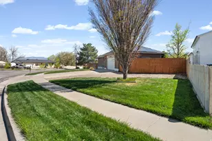 6471 S Bluemont Dr, Taylorsville, UT 84123 - Photo 29