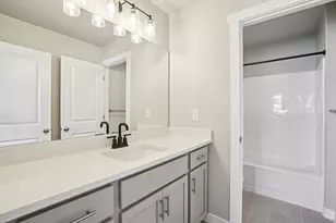 12927 S Twisted Oak Dr, Herriman, UT 84096 - Photo 17