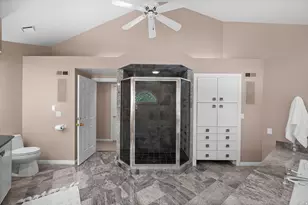 5757 S Holladay Blvd E, Holladay, UT 84121 - Photo 39