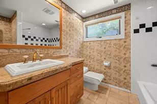 5757 S Holladay Blvd E, Holladay, UT 84121 - Photo 33