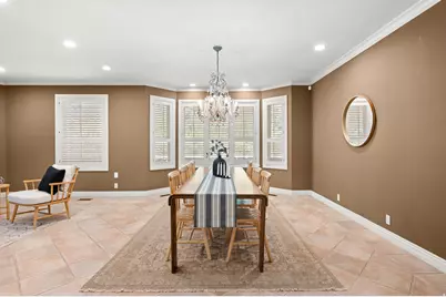5757 S Holladay Blvd E, Holladay, UT 84121 - Photo 25