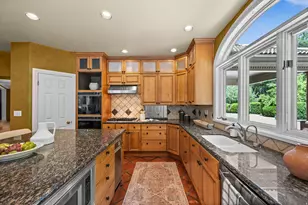 5757 S Holladay Blvd E, Holladay, UT 84121 - Photo 19