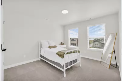 2195 S Betsy Way, Kaysville, UT 84037 - Photo 17