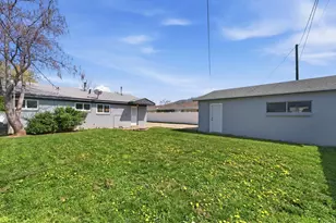 566 Miller Ave, Layton, UT 84041 - Photo 17