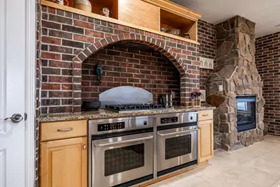 3252 Sunset Hollow Dr, Bountiful, UT 84010 - Photo 17
